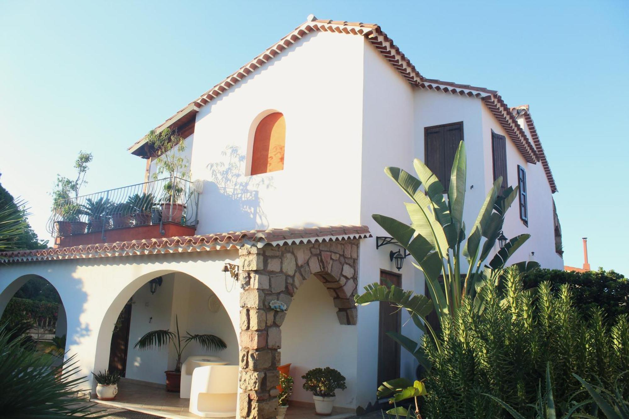 La Maddalena  Los Flamingos Bed & Breakfast エクステリア 写真