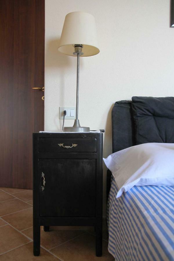 La Maddalena  Los Flamingos Bed & Breakfast エクステリア 写真