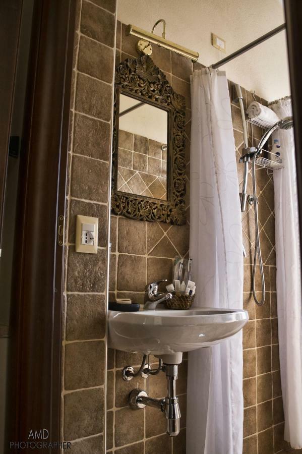 La Maddalena  Los Flamingos Bed & Breakfast エクステリア 写真